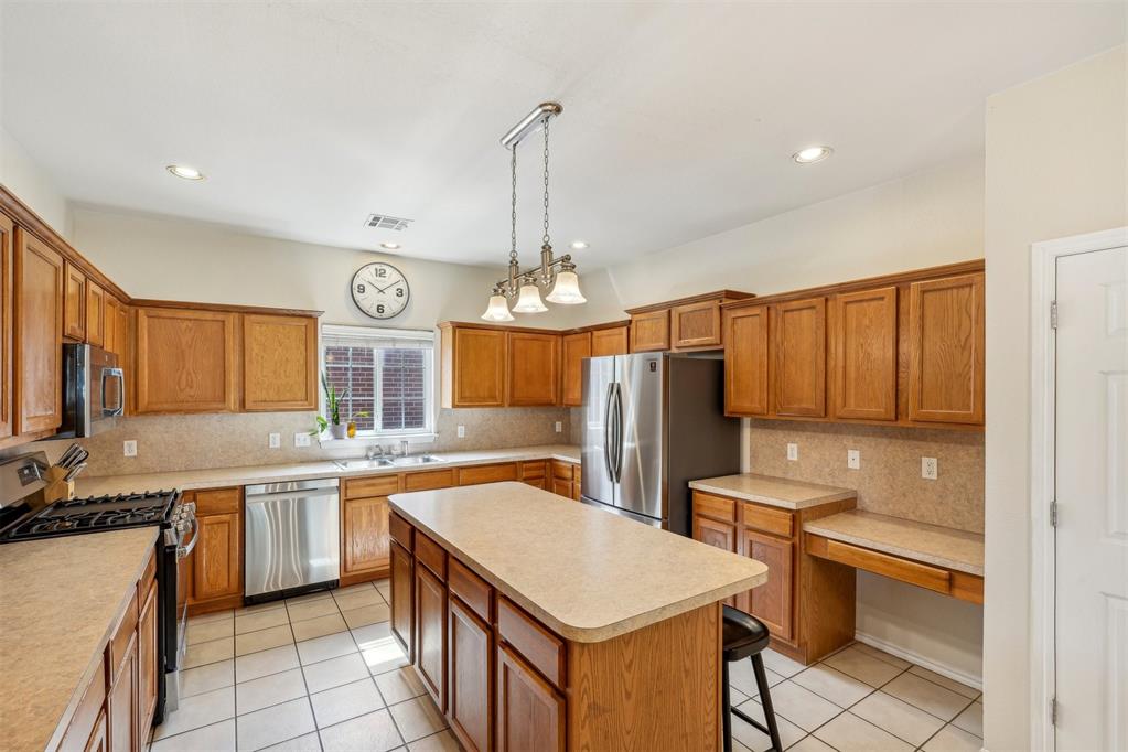 5905 SE 71st Street
