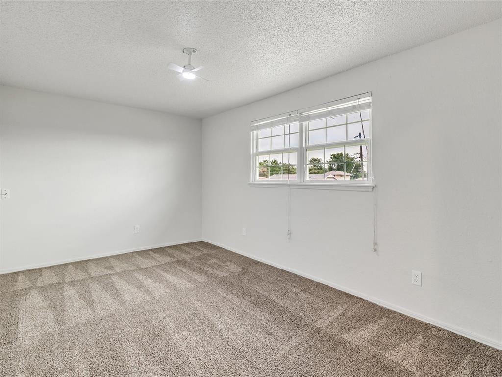136 SW 14th Street