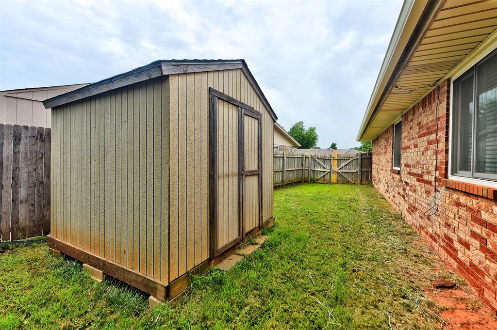 2324 N Nail Parkway
