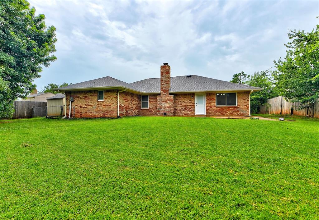 2324 N Nail Parkway