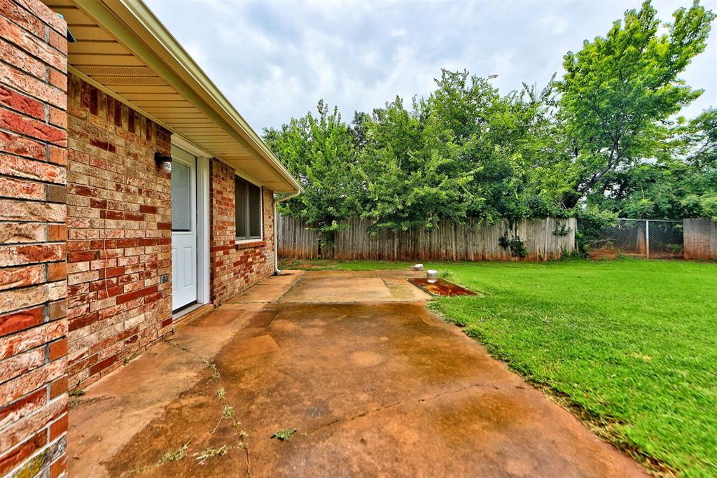 2324 N Nail Parkway