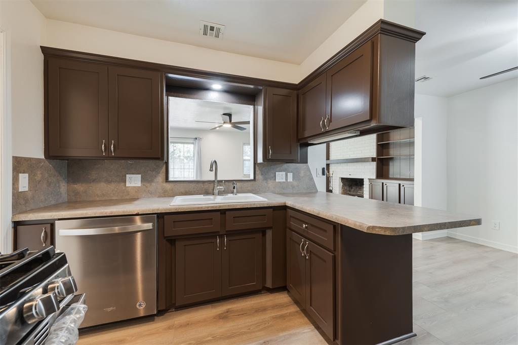 5504 NW 67th Street