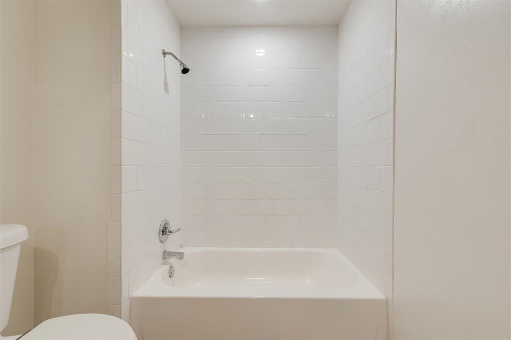 5504 NW 67th Street