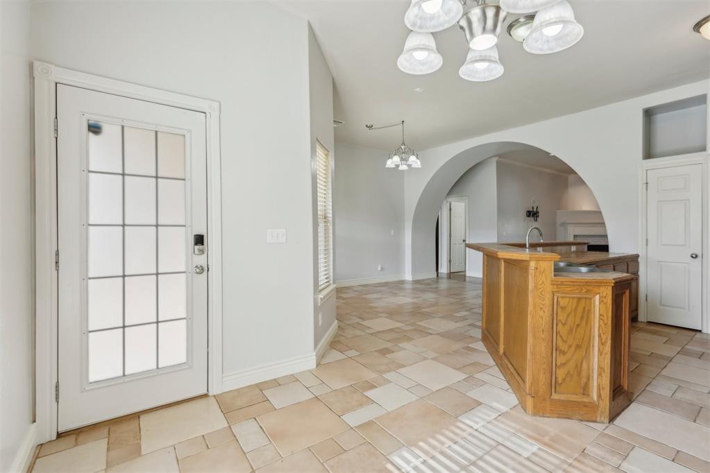 1804 Dorothy Drive