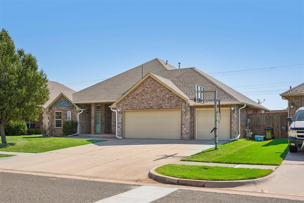 1804 Dorothy Drive