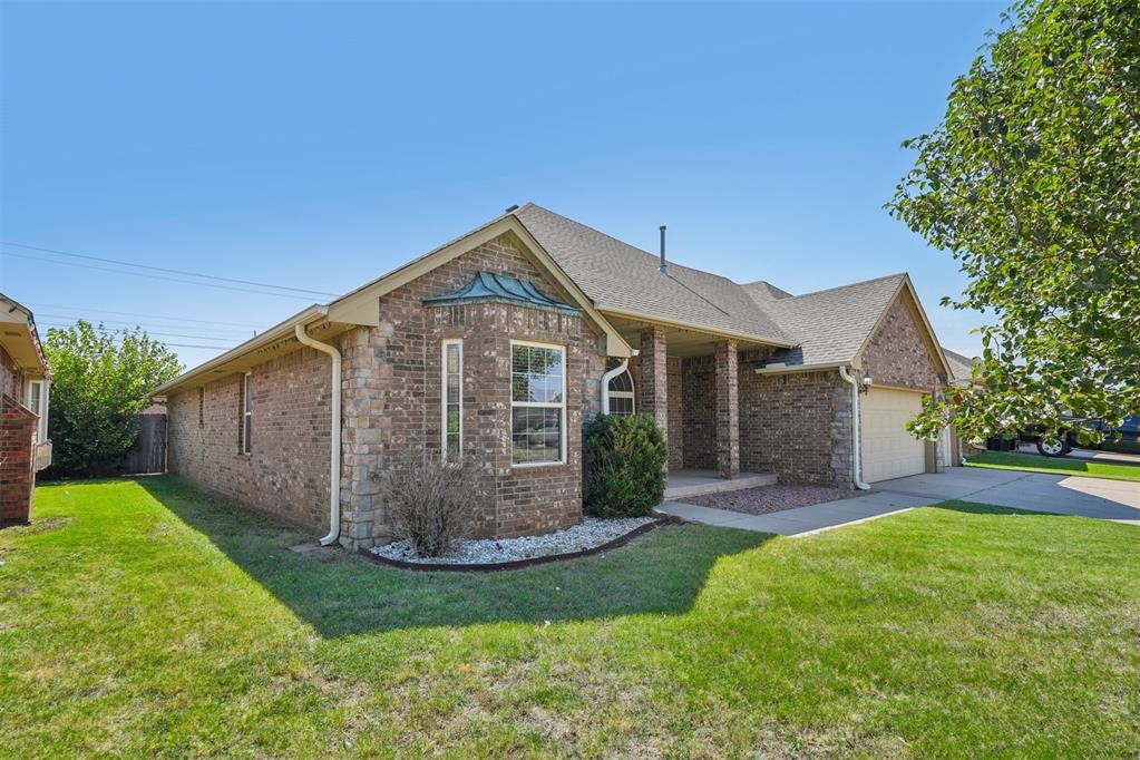 1804 Dorothy Drive