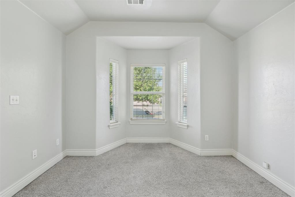 1804 Dorothy Drive