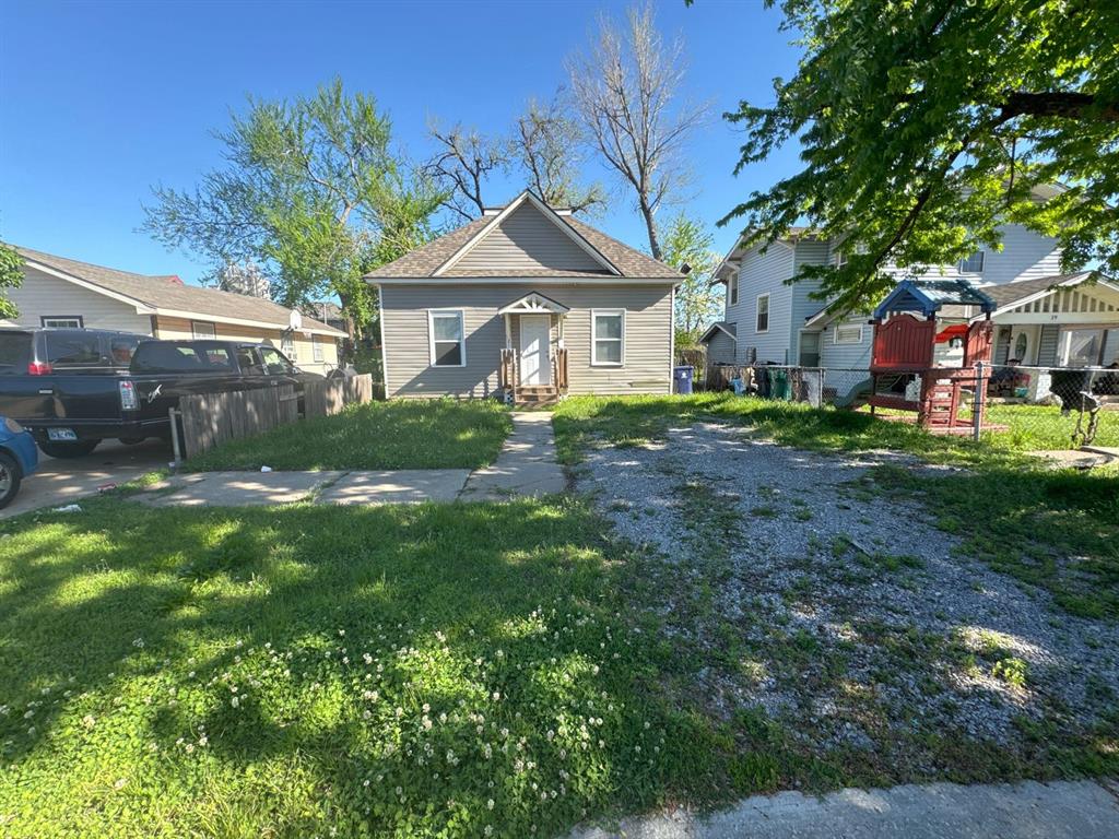 21 SW 23rd Street