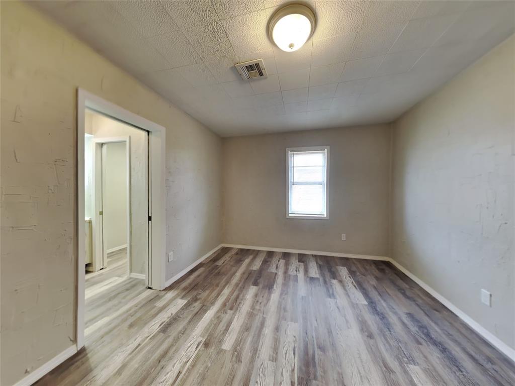 218 E Myrtle Lane