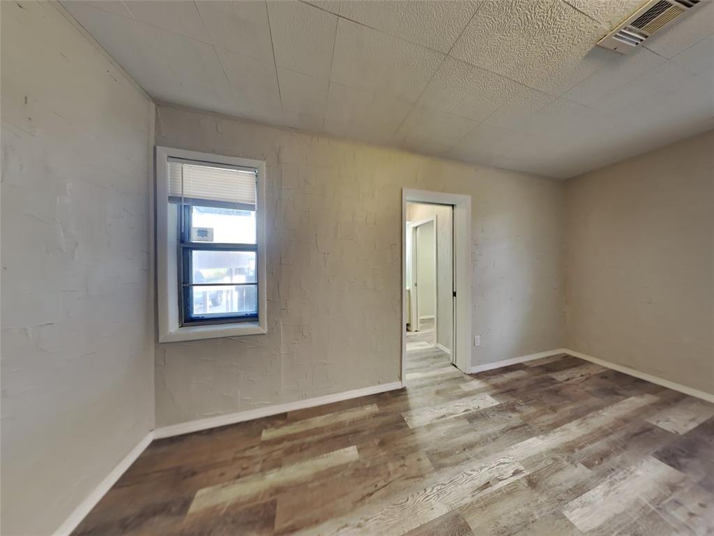 218 E Myrtle Lane
