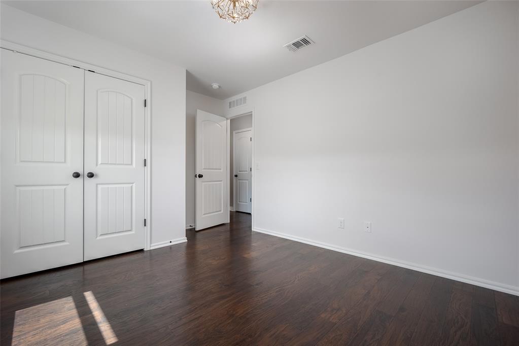 1114 Eaglerock Lane