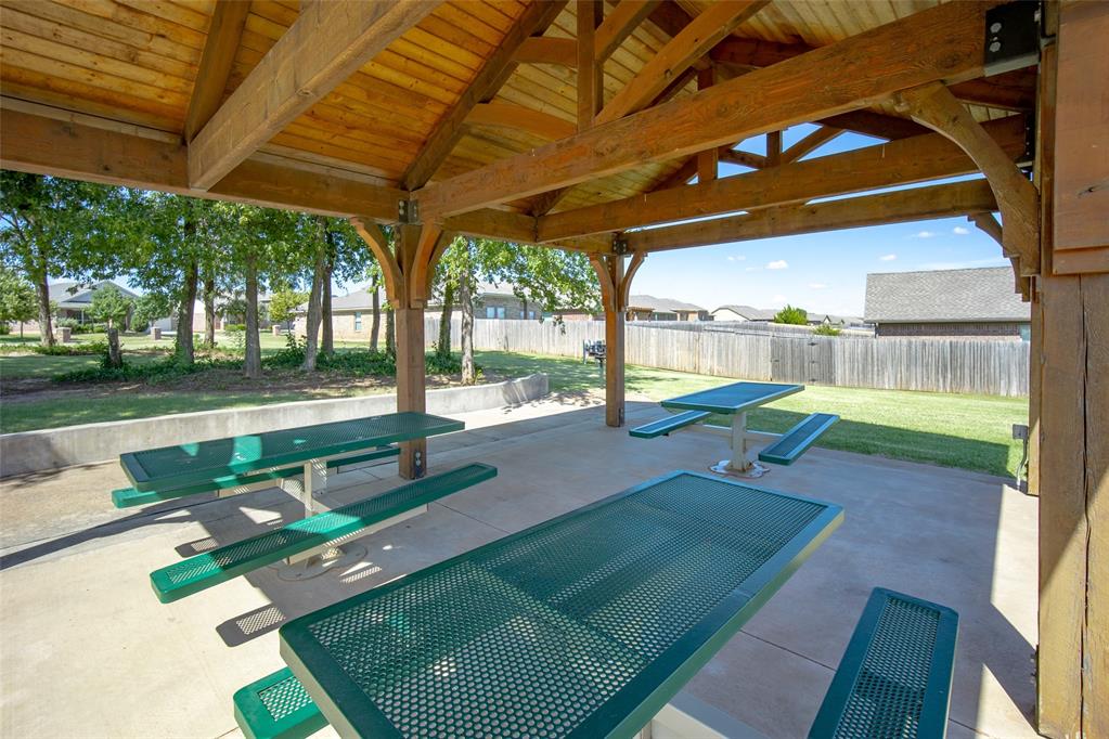 1114 Eaglerock Lane