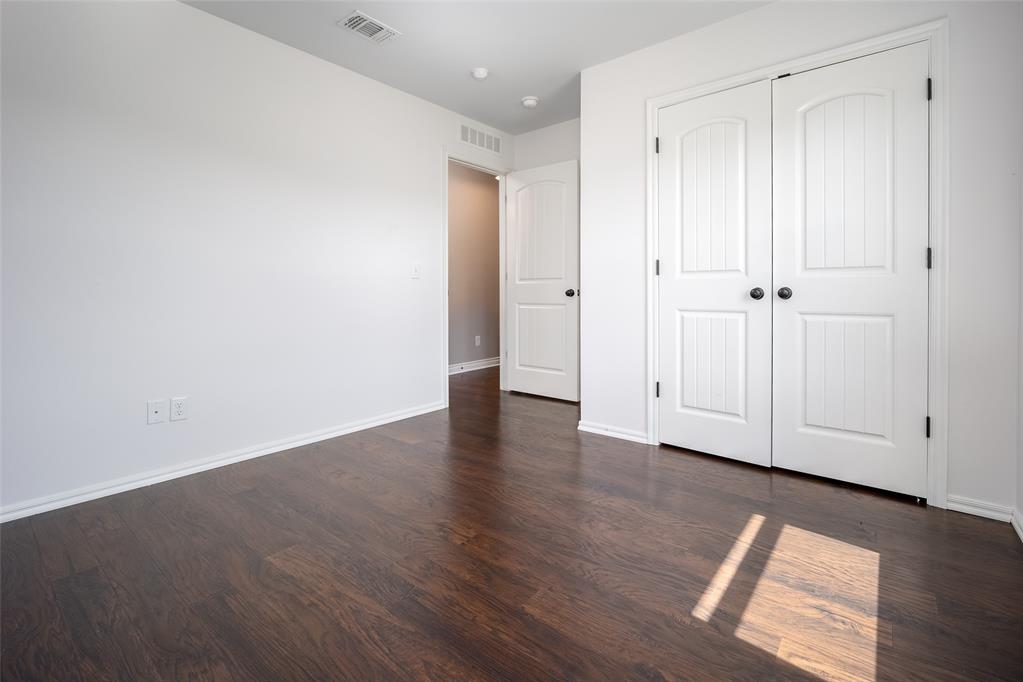 1114 Eaglerock Lane