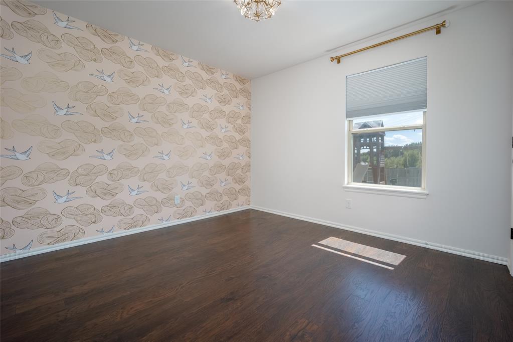 1114 Eaglerock Lane