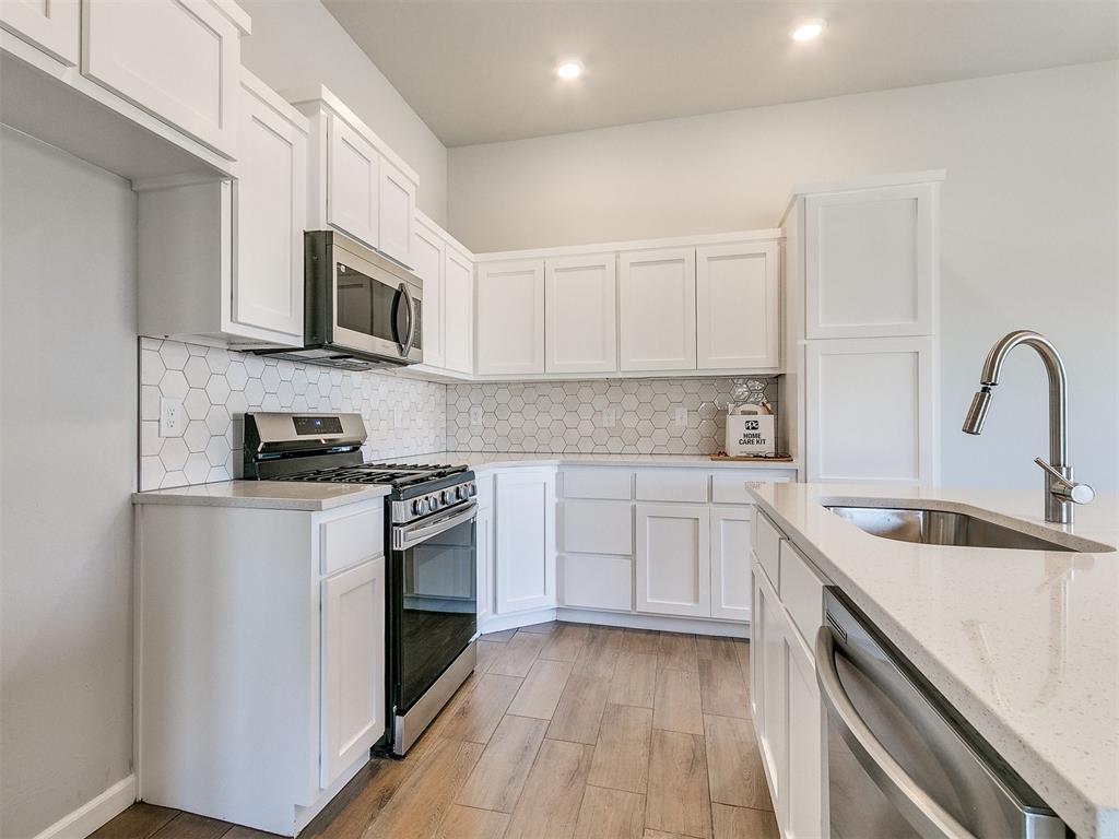 10480 Cattail Terrace