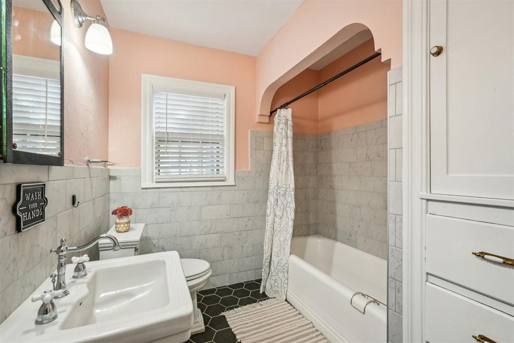 3130 NW 24th Street