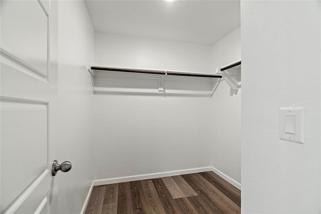 10408 SW 41st Place