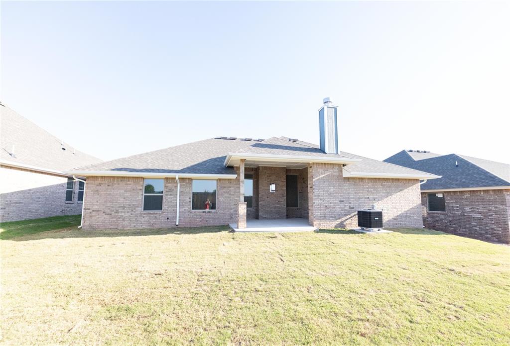 8301 Mountain Oak Drive