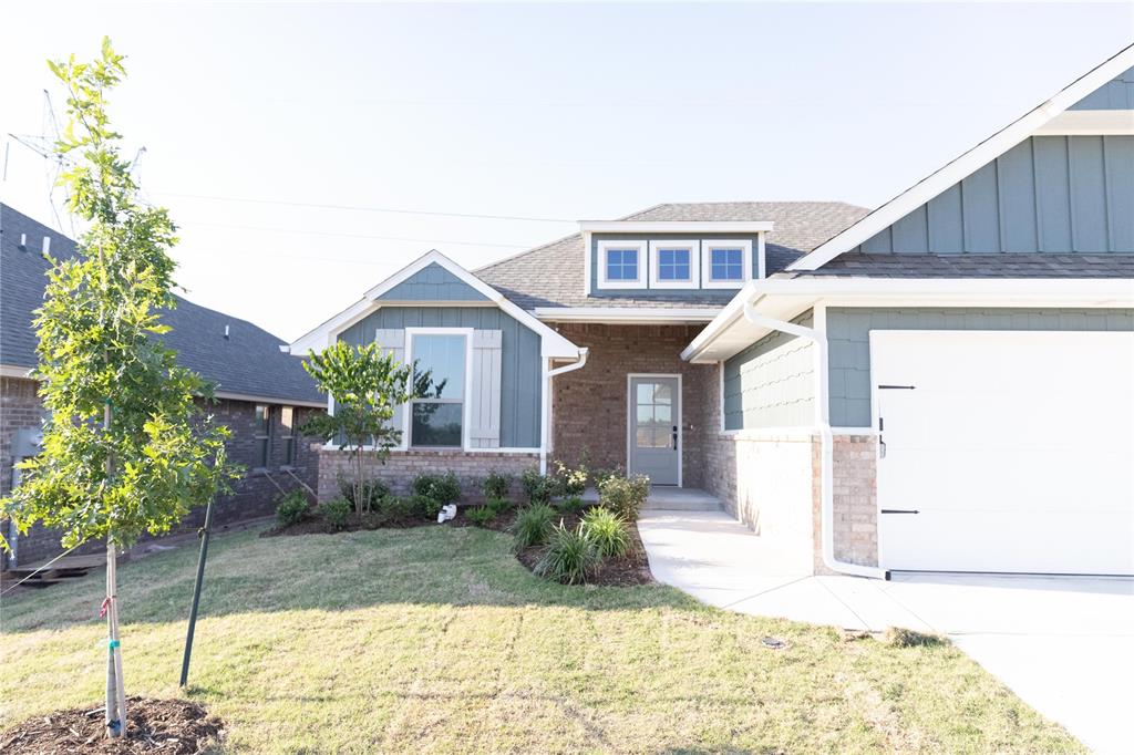 8301 Mountain Oak Drive