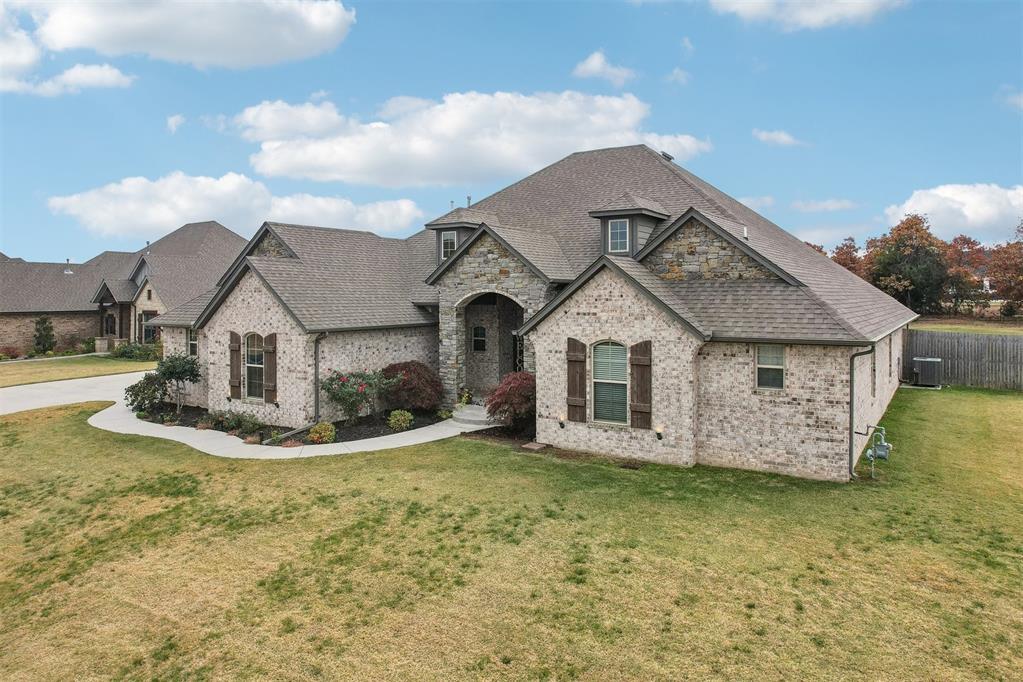 16280 Silver Spring Drive