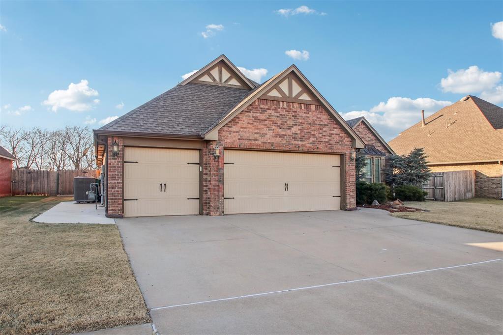 15301 Western Vista Drive
