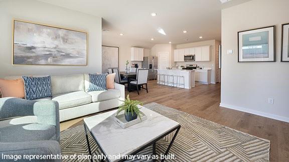 2541 Tracys Manor