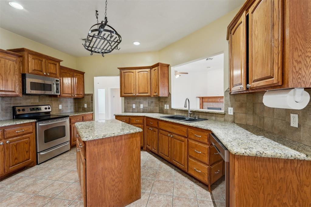 1001 NE 32nd Street