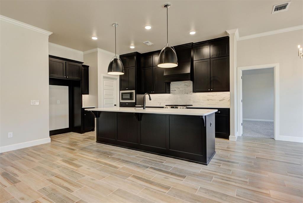 6125 Frankie Lynn Lane