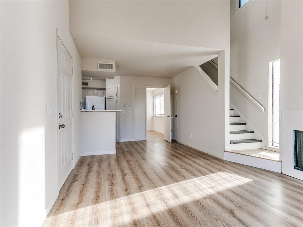 11520 N May Avenue Unit: C205
