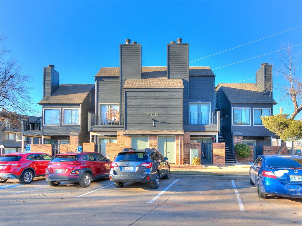 11520 N May Avenue Unit: C205