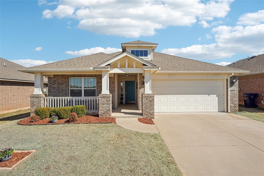 2908 S Fountain Grass Road