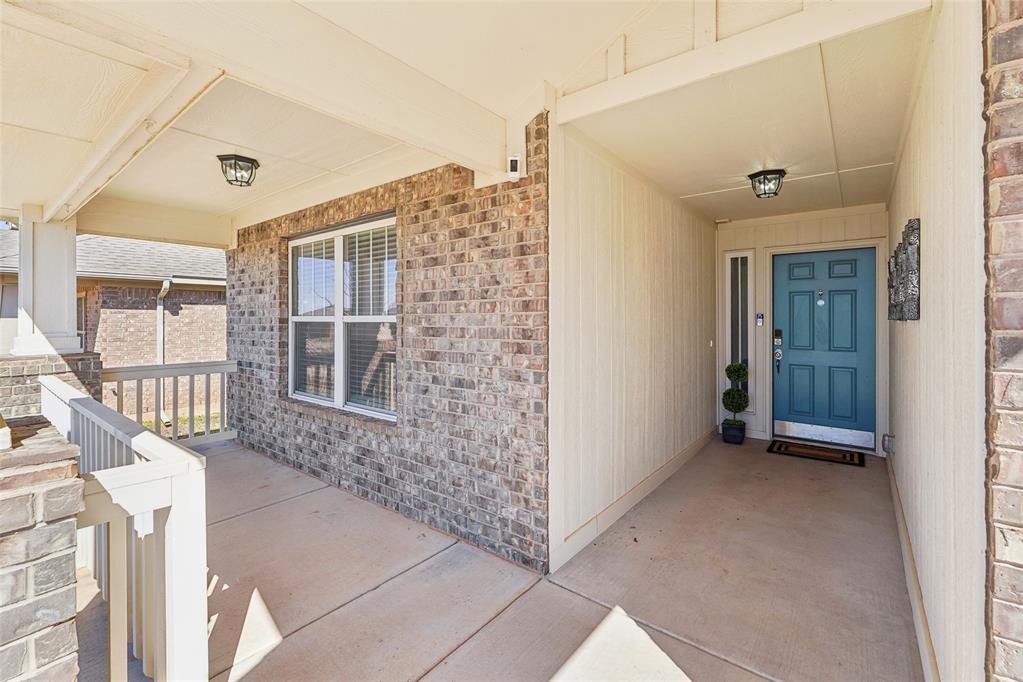 2908 S Fountain Grass Road