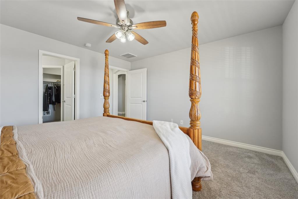 2908 S Fountain Grass Road