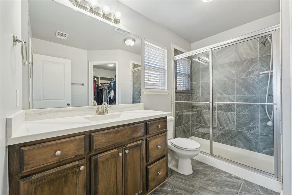 2908 S Fountain Grass Road