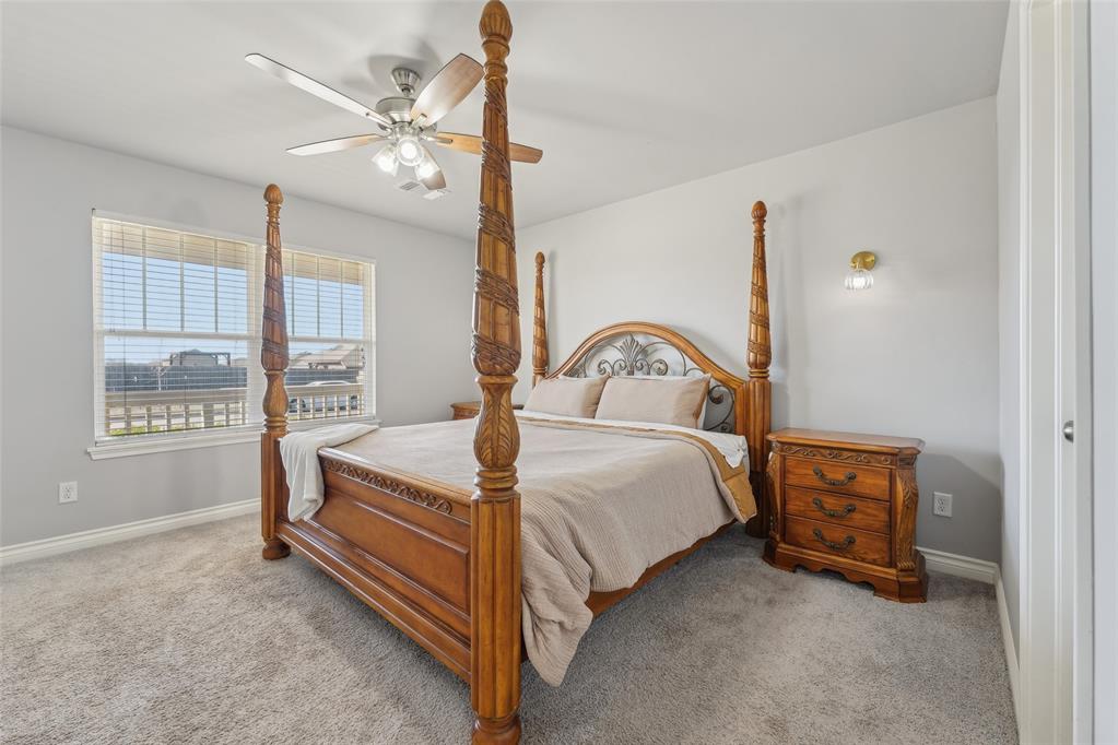 2908 S Fountain Grass Road