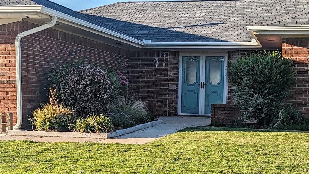 705 Park Drive