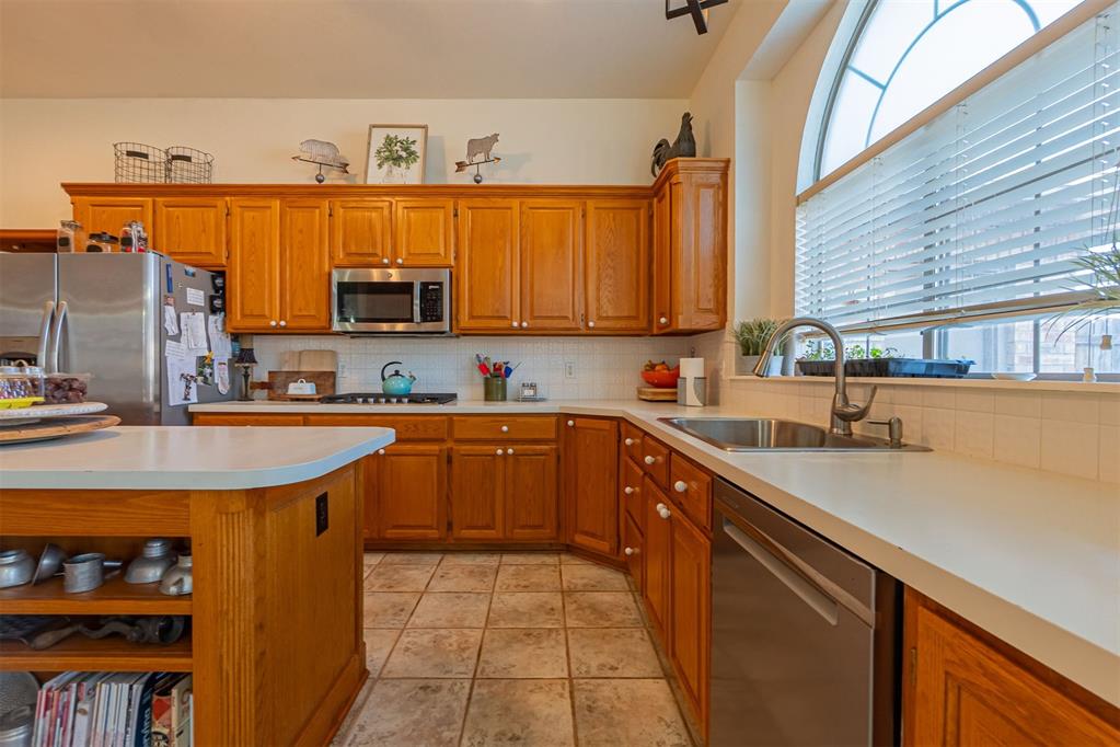 9216 SW 25TH Street