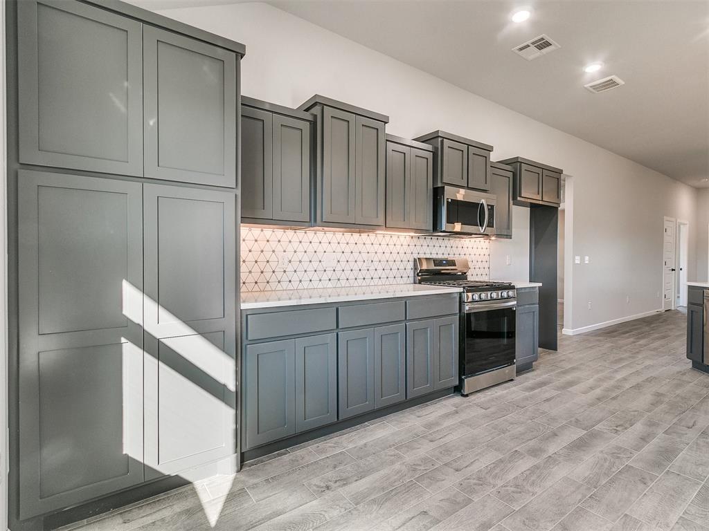 1113 Acacia Creek Drive
