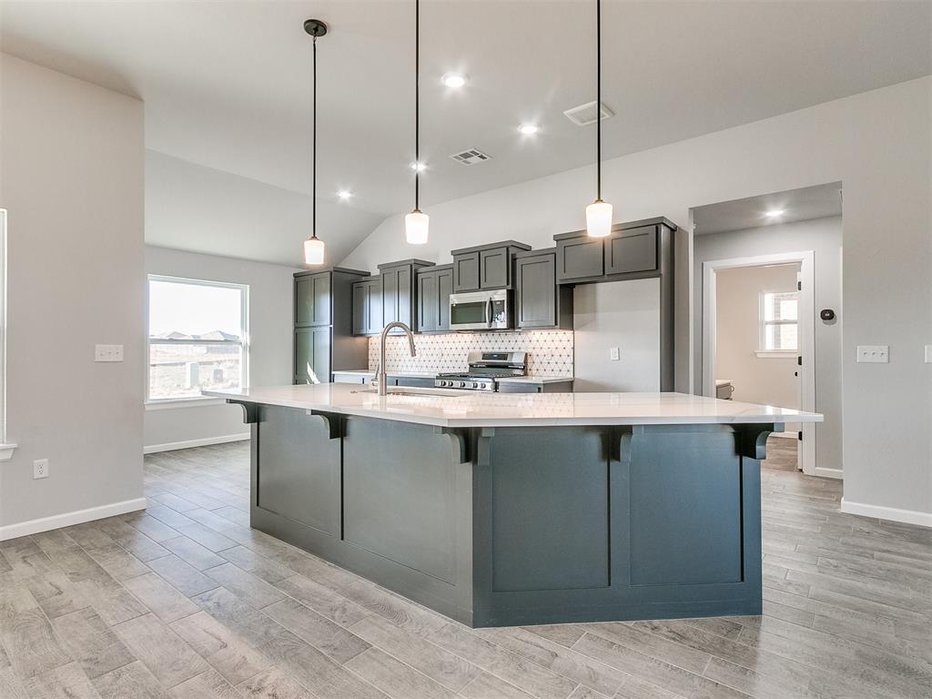 1113 Acacia Creek Drive