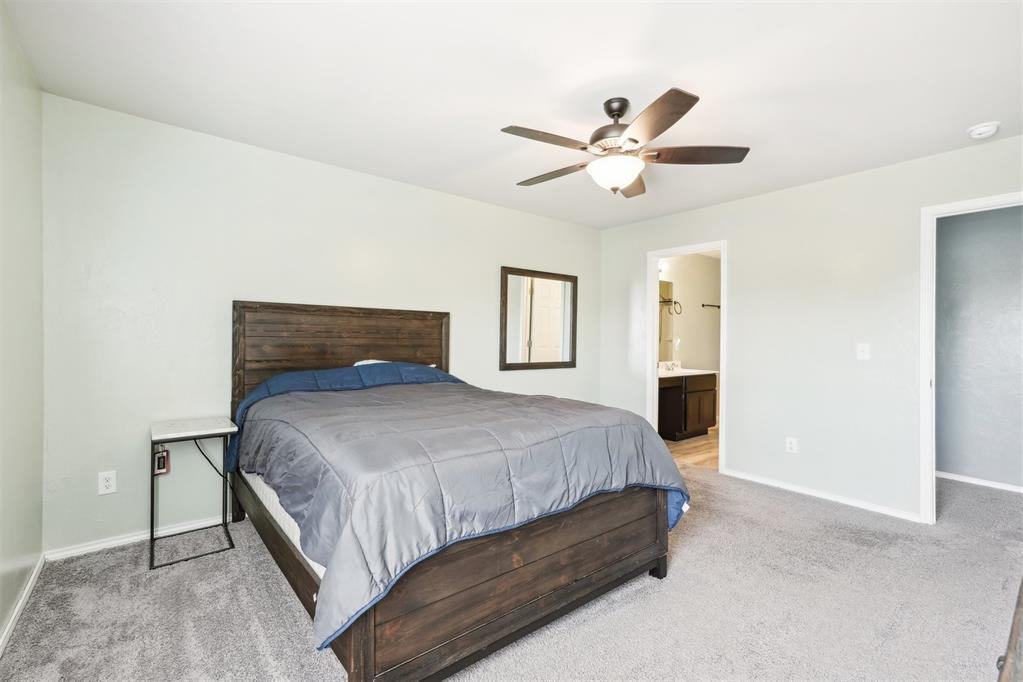 538 W Ava Drive