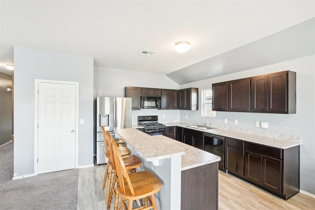 538 W Ava Drive