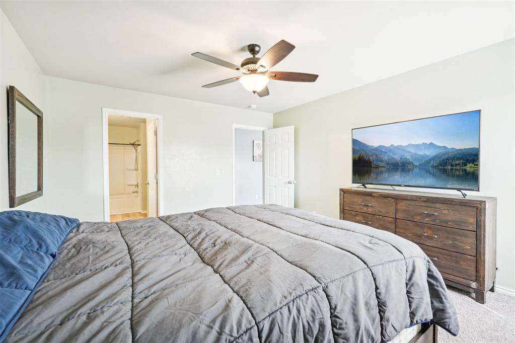 538 W Ava Drive