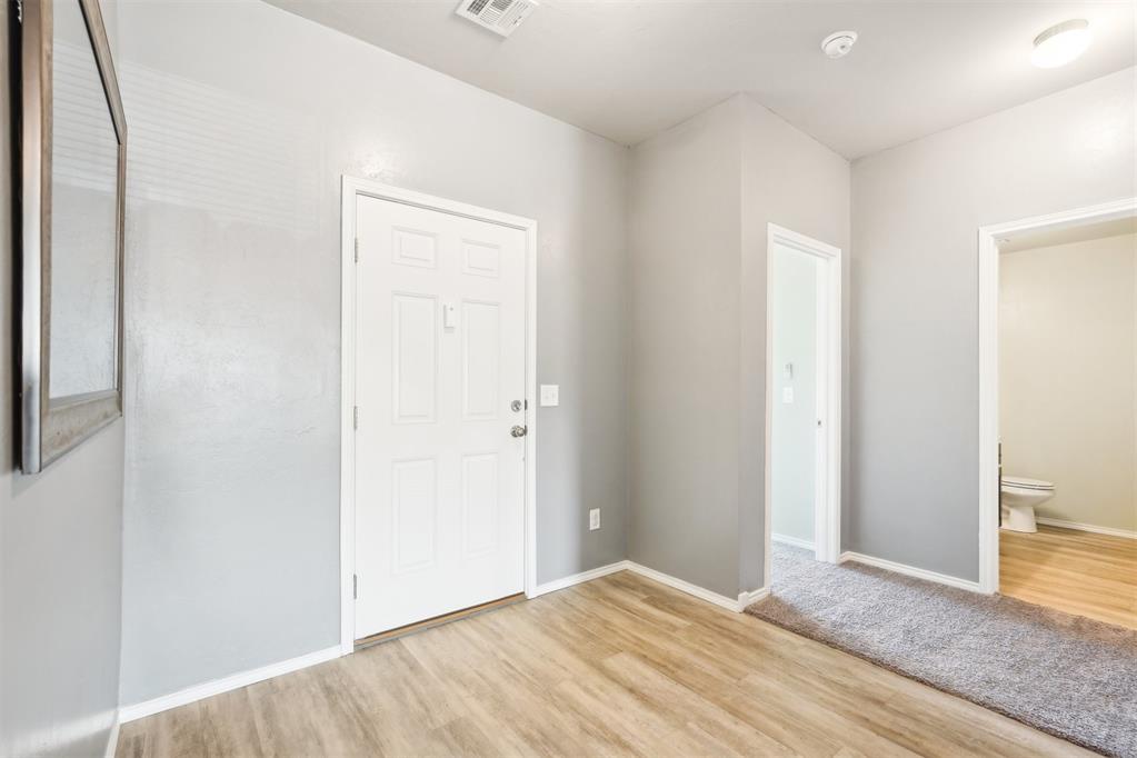538 W Ava Drive