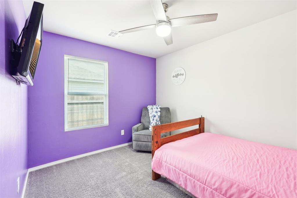 538 W Ava Drive