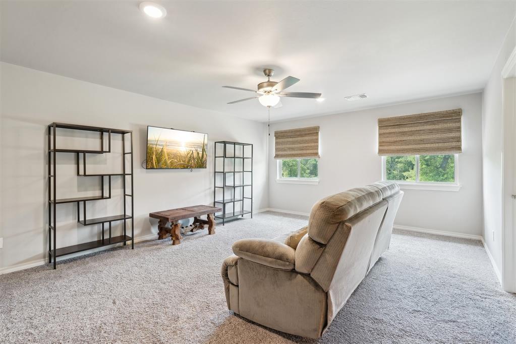 8400 Poplar Drive