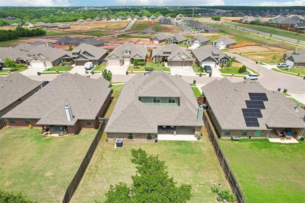 8400 Poplar Drive