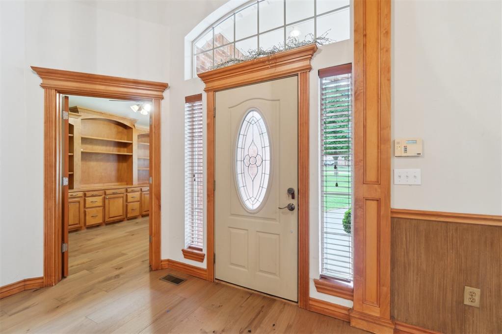 20455 Deer Hollow Drive