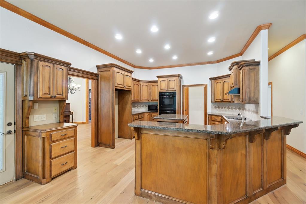 20455 Deer Hollow Drive