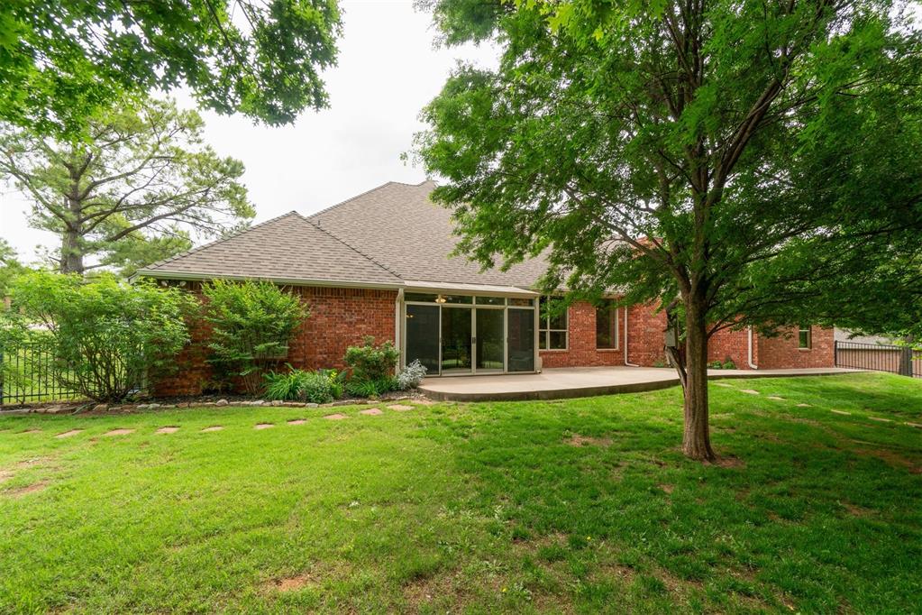 20455 Deer Hollow Drive