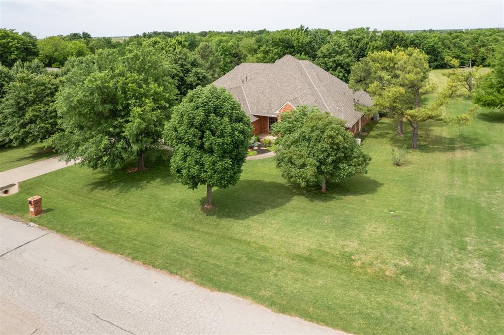 20455 Deer Hollow Drive